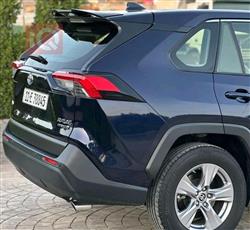 تۆیۆتا ڕاڤ 4